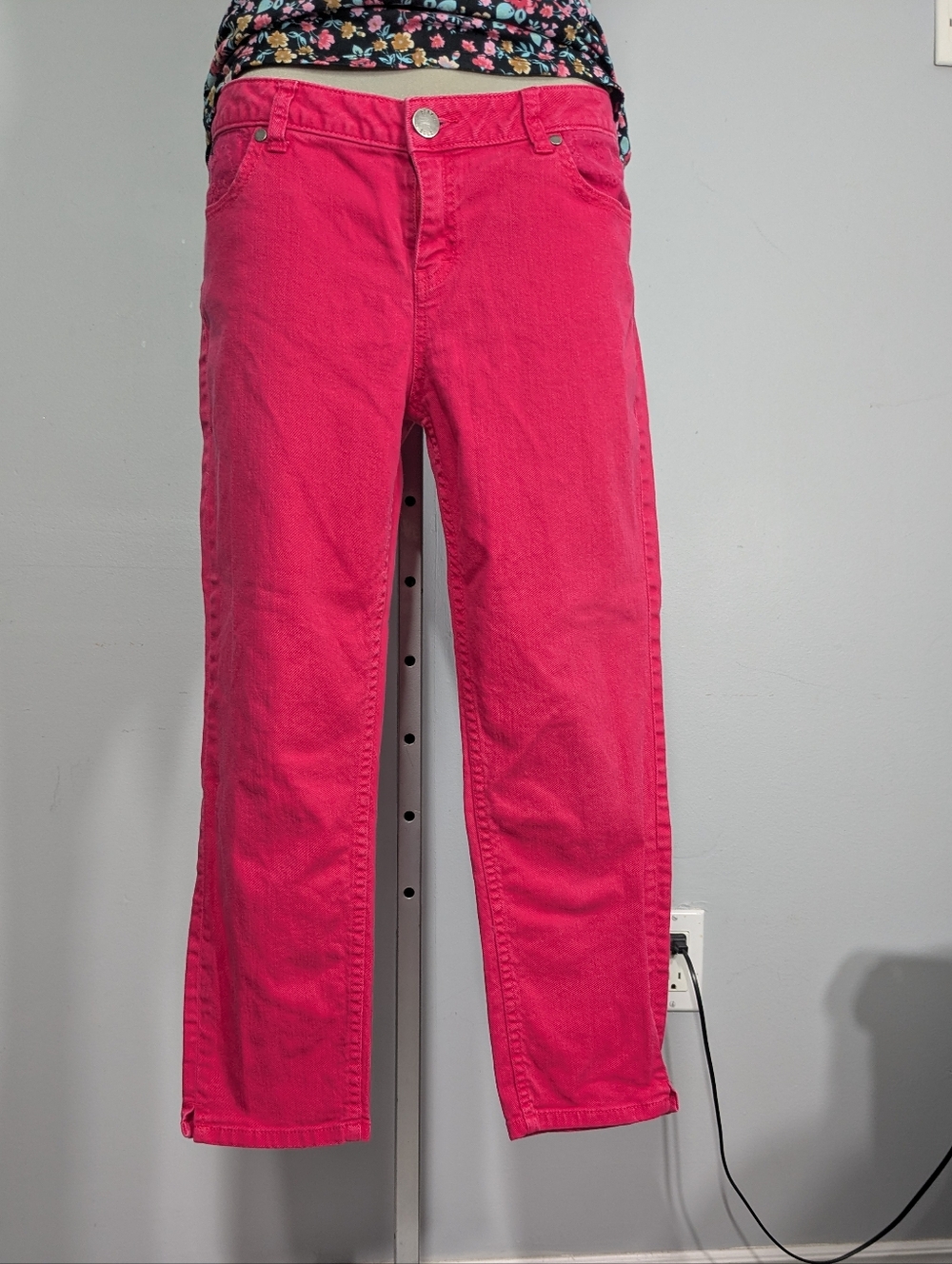 Elle Hot Red  Straight-Leg Jeans Size 10